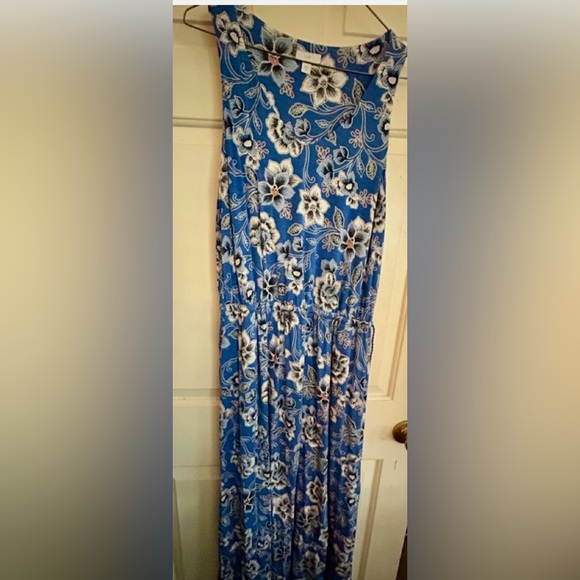 NWOT J Jill tiered Maxi Dress Blue Floral SZ Medium - Picture 2 of 10